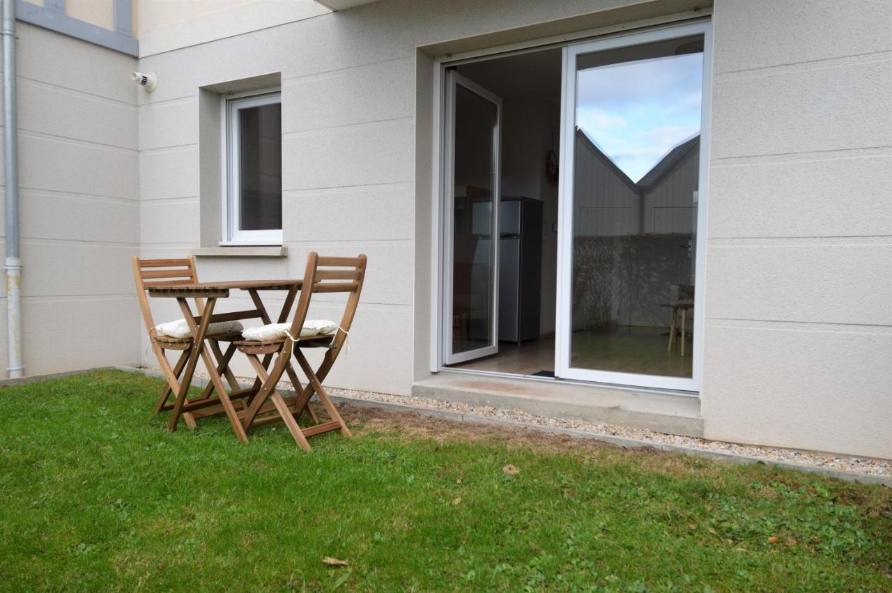 Jardin - à 50m de la plage - Wifi - Parking Courseulles-sur-Mer Extérieur photo